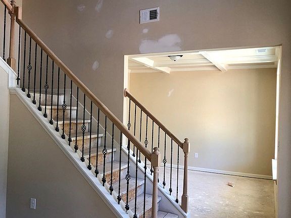3rd image of 175 Hodges Bay Dr