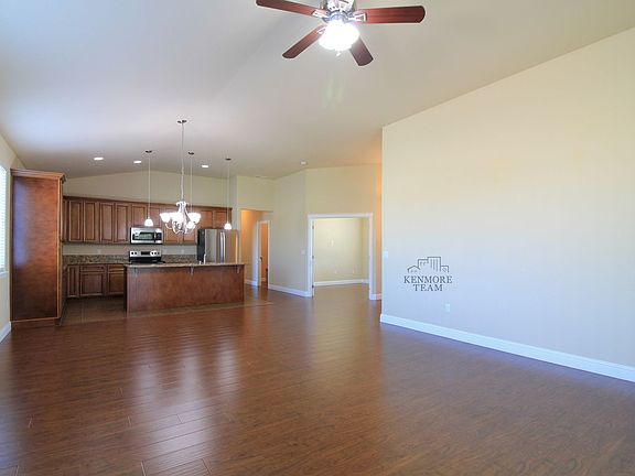 3rd image of 5998 Birchwood St