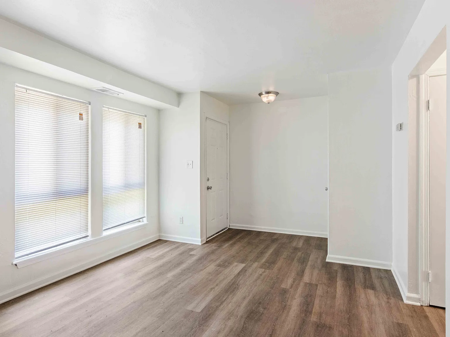 Timbers Townhomes — Photo 4