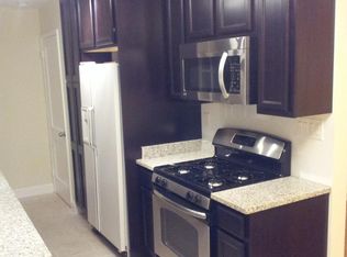 7028 Lee Park Ct, Falls Church, VA 22042