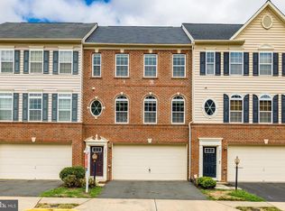 22933 Chinkapin Oak Ter, Sterling, VA 20166
