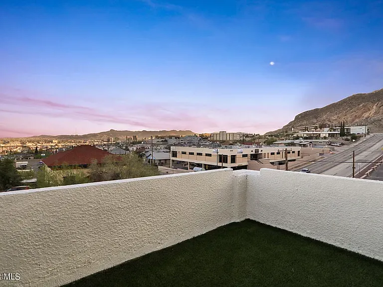 2105 Murchison Dr #2105 — Photo 15