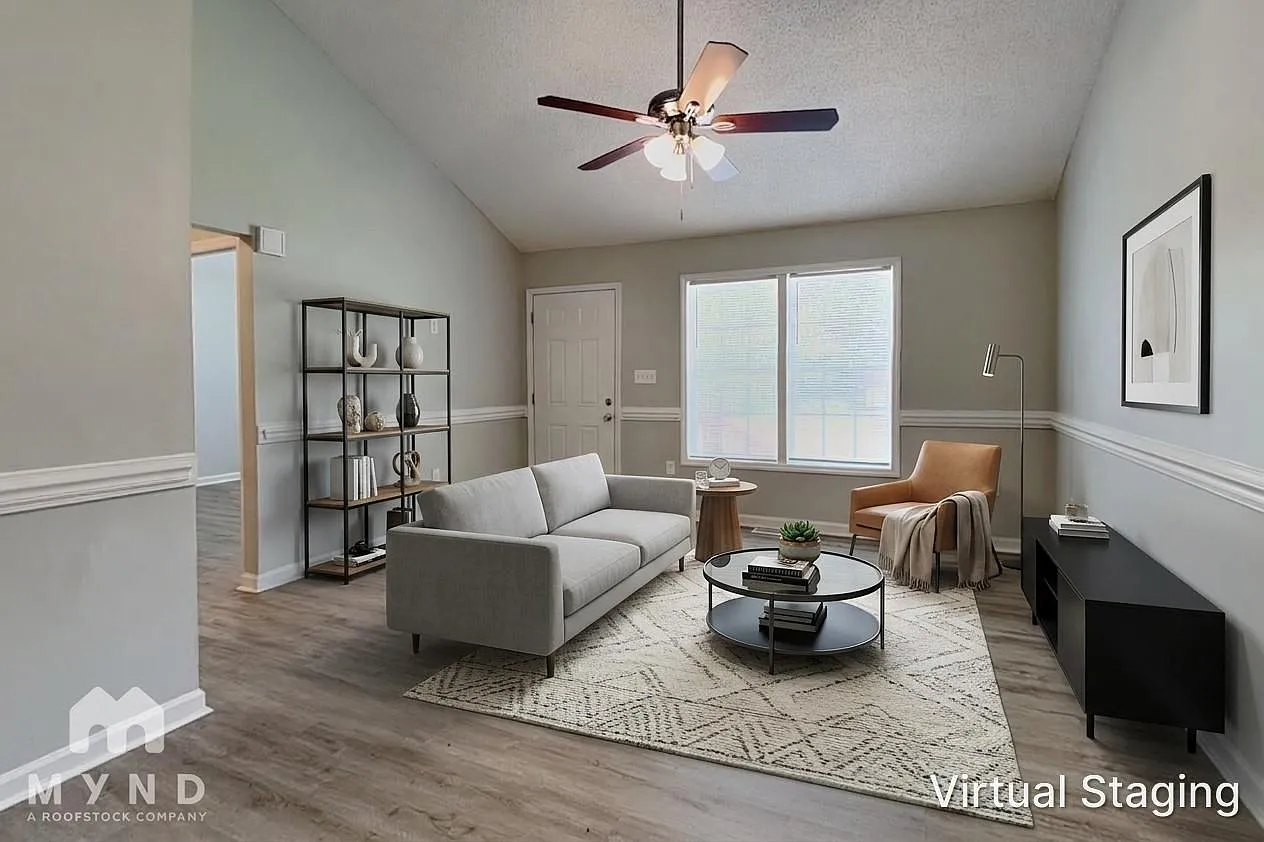 3 bed, 2.0 bath, 1547 sqft, $1,930 — Photo 2