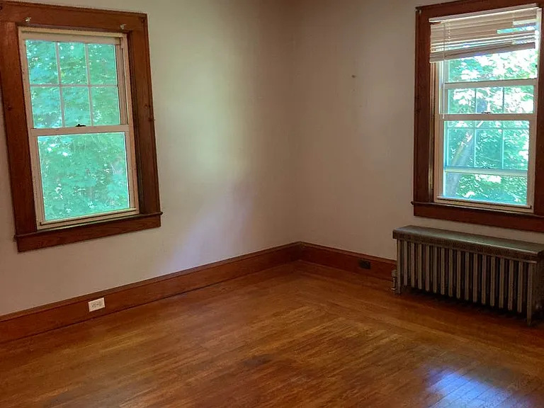 103 Thermos Ave — Photo 7