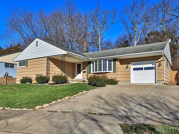 2nd image of 509 Hillridge Dr