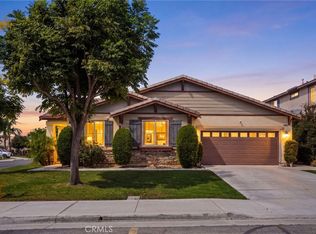30411 Lamplighter Ln, Menifee, CA 92584