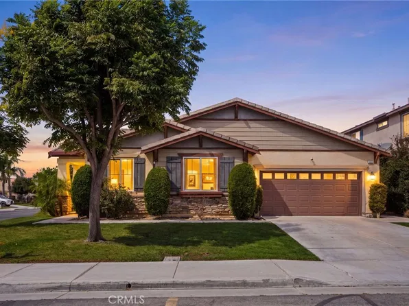 30411 Lamplighter Ln, Menifee, CA 92584