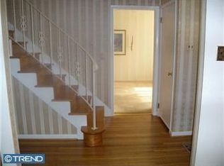 111 Keats Pl, Cherry Hill, NJ 08003