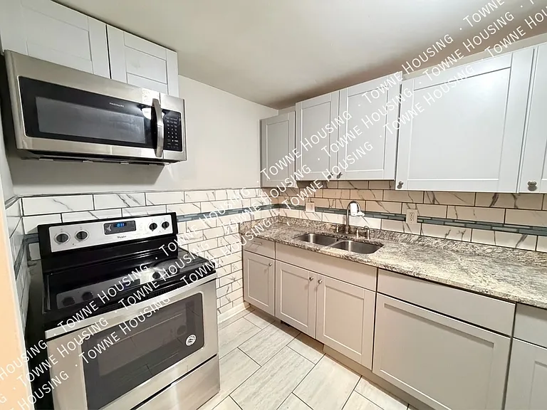 132 Denrose Dr #132 — Photo 3