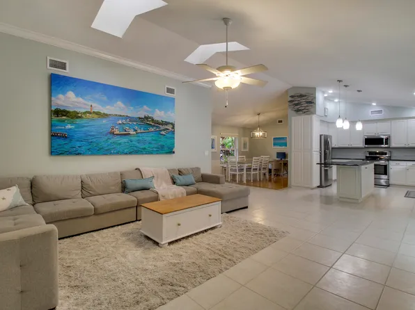 19823 Hibiscus Drive, Jupiter, FL 33469