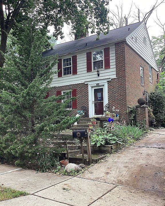 1st image of 238 Connolly St
