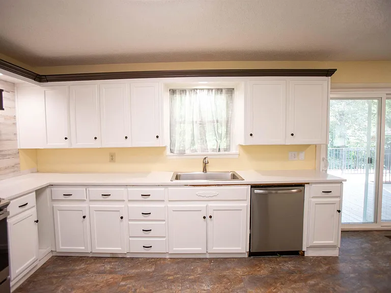 5010 Glenmere Rd — Photo 11