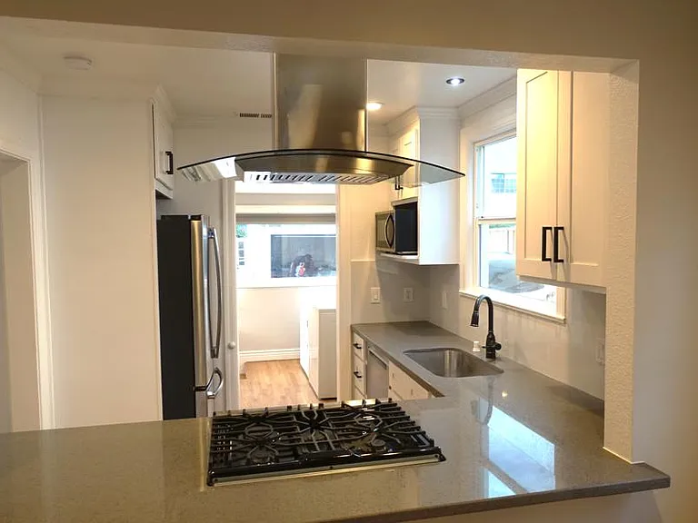 719 Willow Glen Way — Photo 11