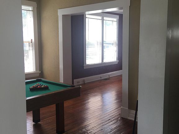3rd image of 3739 Paxton Ave