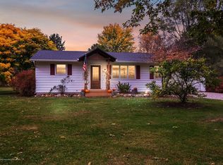 332 Piper Rd, Haslett, MI 48840