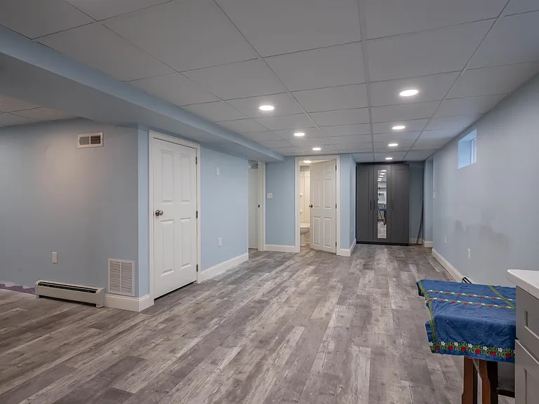 133 Raymond Rd #3 — Photo 2