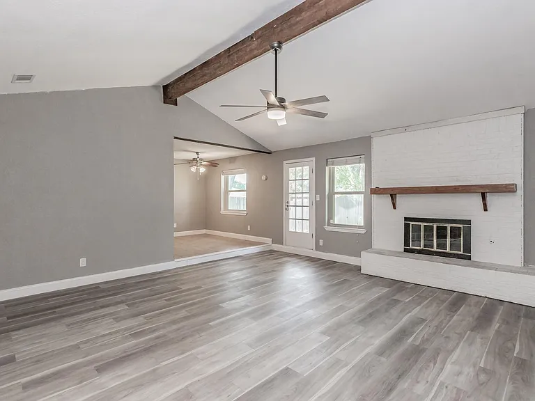 2013 Memphis Dr — Photo 22