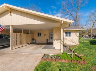 15 Magnolia Ct #B, Branson, MO 65616