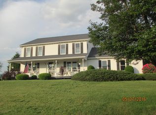 42 Aristocrat Cir, Sugarloaf, PA 18249