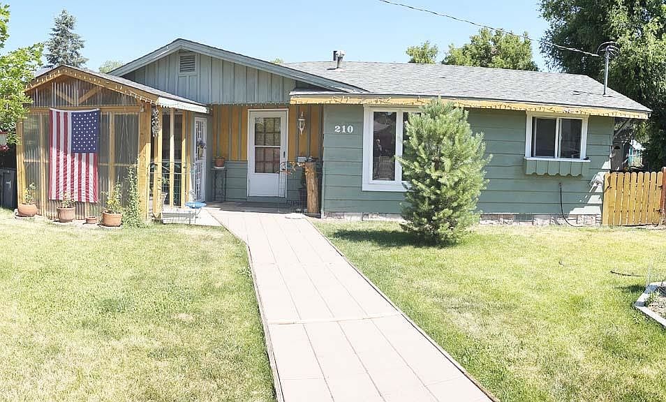 210 W 1st St, Dorris, CA 96023 MLS 20230716 Zillow