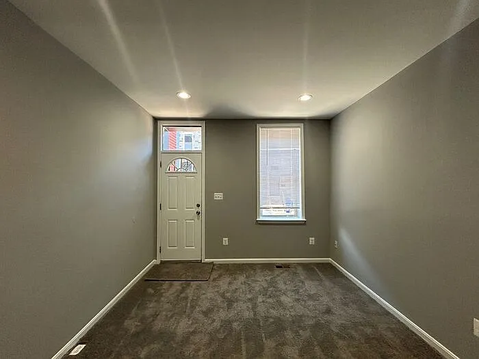 2 bed, 2.0 bath, $1,650 — Photo 3