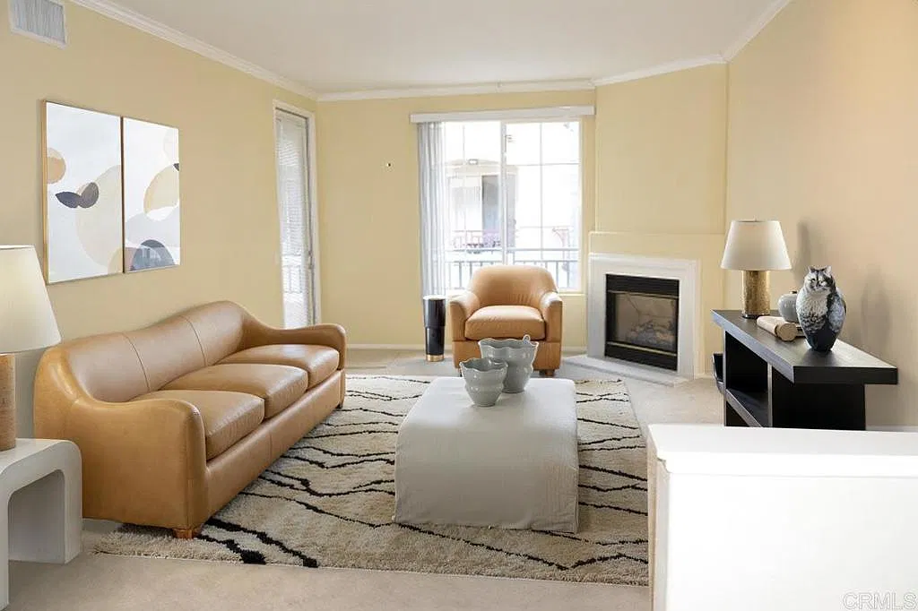 1 bed, 1.0 bath, 803 sqft, $2,700 — Photo 1