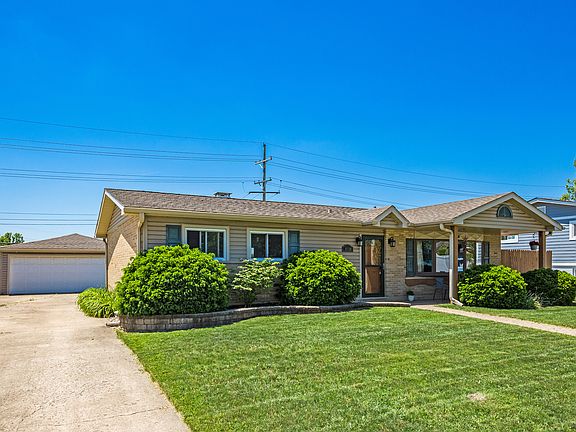 2nd image of 19326 Beechnut Dr