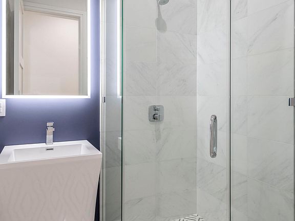 4th image of 1014 Diamond St #1014