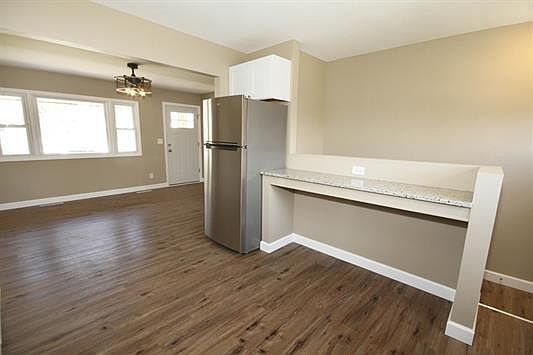 4th image of 1505 W 15th St