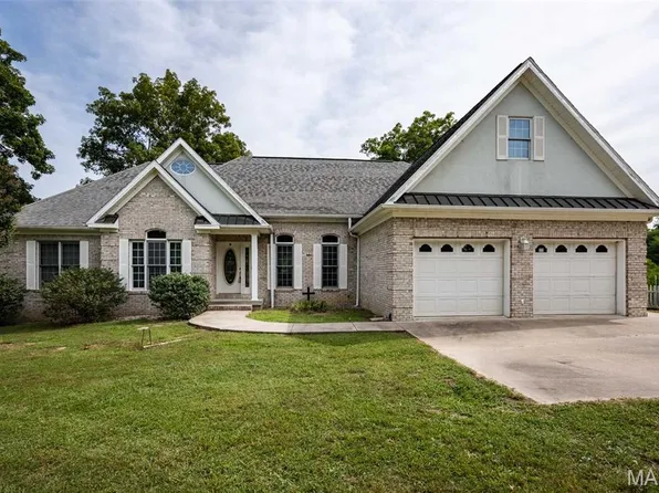 1385 Christian Chapel Rd, Anna, IL 62906