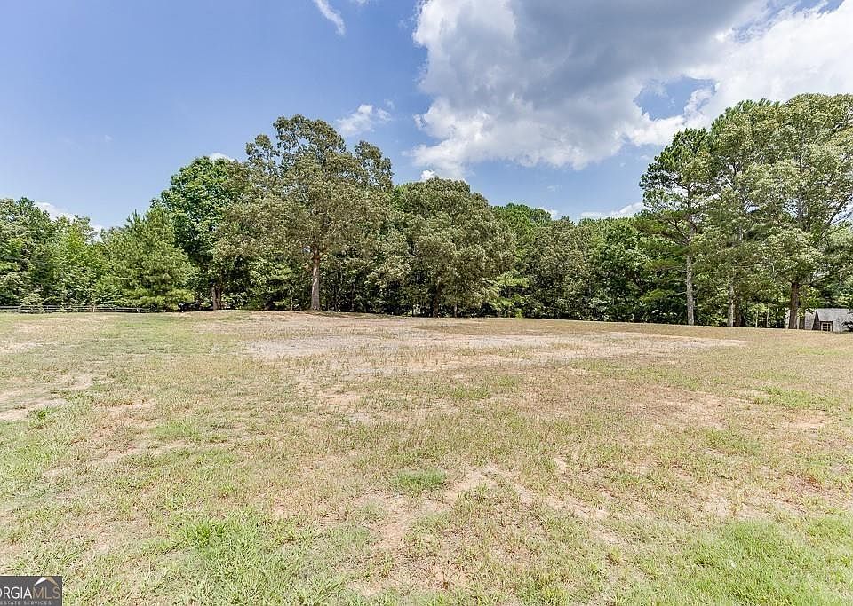 1st image of 5775 Kennedy Rd