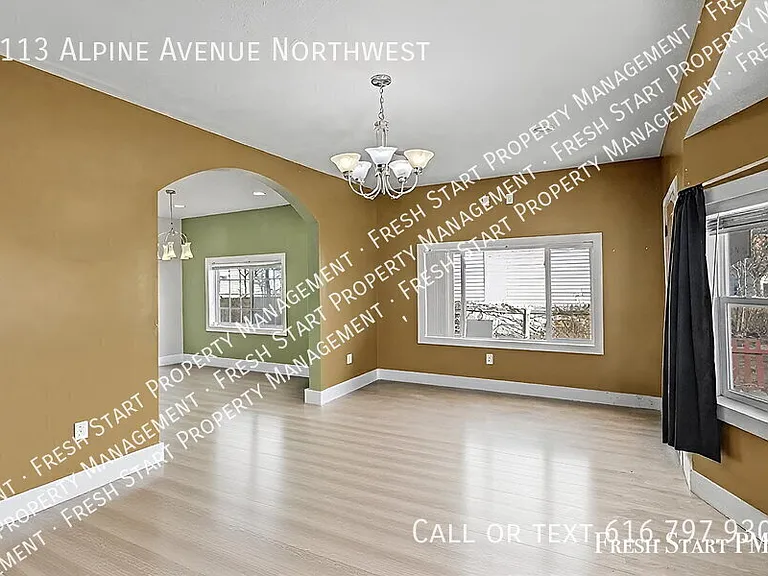 1113 Alpine Ave NW — Photo 13