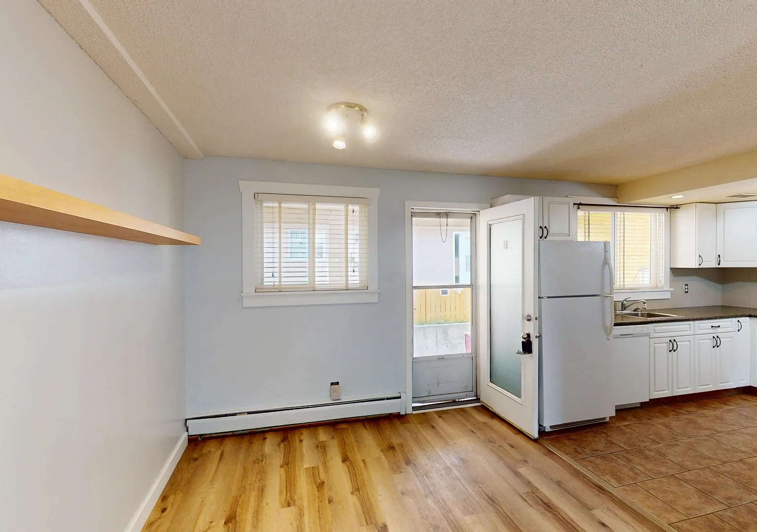 5 Hunterview Dr Nw — Photo 3