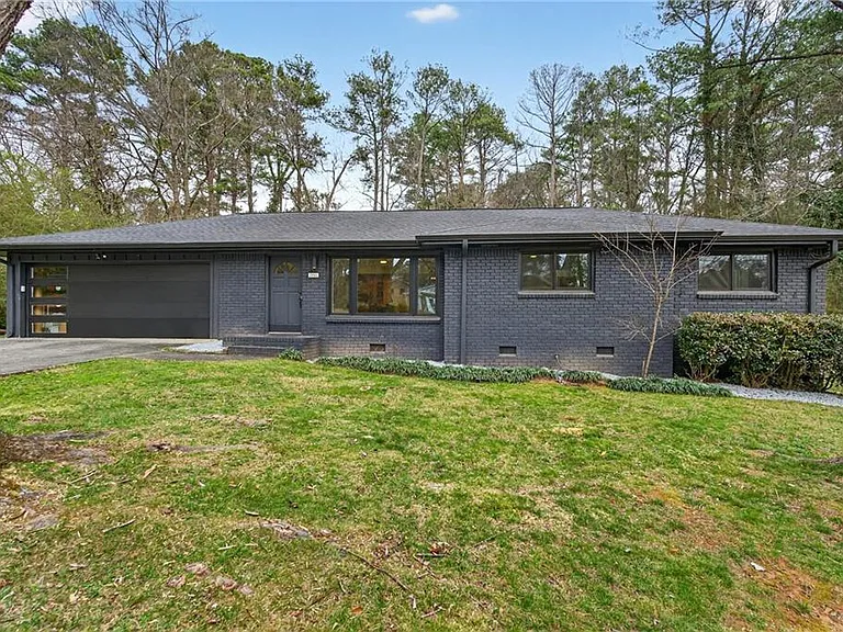 2956 Marlin Cir — Photo 4