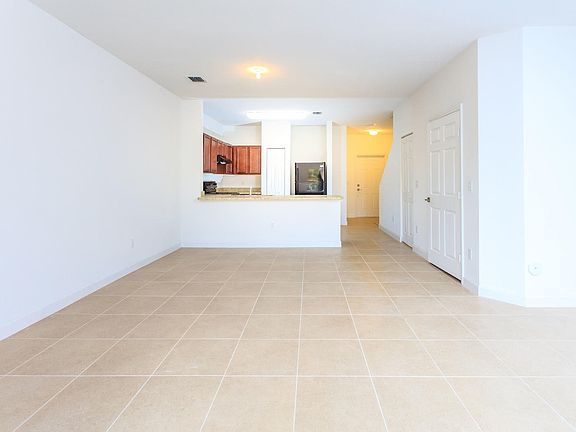 3rd image of 3512 NW 29th St