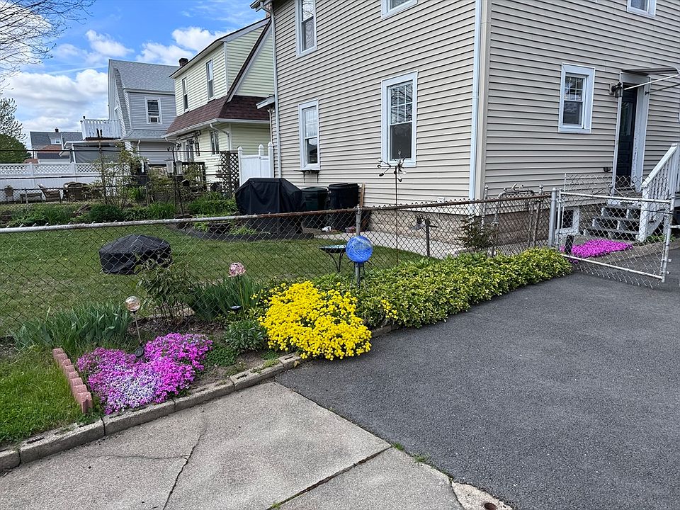 115 Grosvenor Ave, East Providence, RI 02914 Zillow