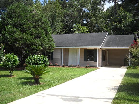 2nd image of 3 Parkwood Dr