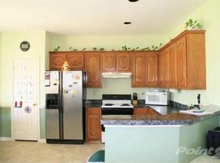 1455 Pacific Pl, Fort Worth, TX 76112