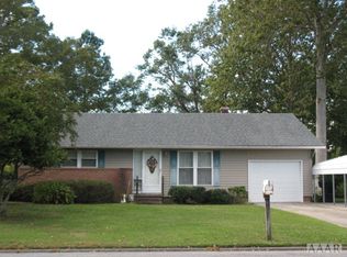 1715 Edgewood Dr, Elizabeth City, NC 27909