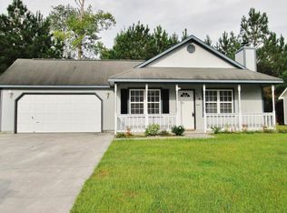 116 Foxlair Dr, Hubert, NC 28539