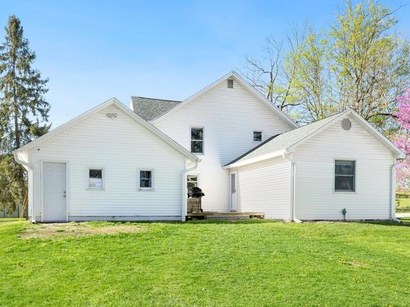 5490 W Orland Rd, Angola, IN 46703