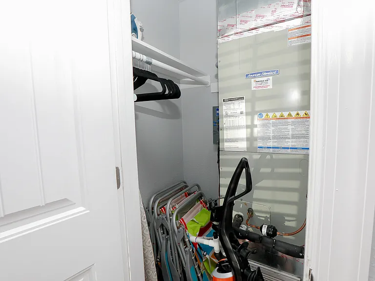 810 W Ocean View Ave #2 — Photo 12