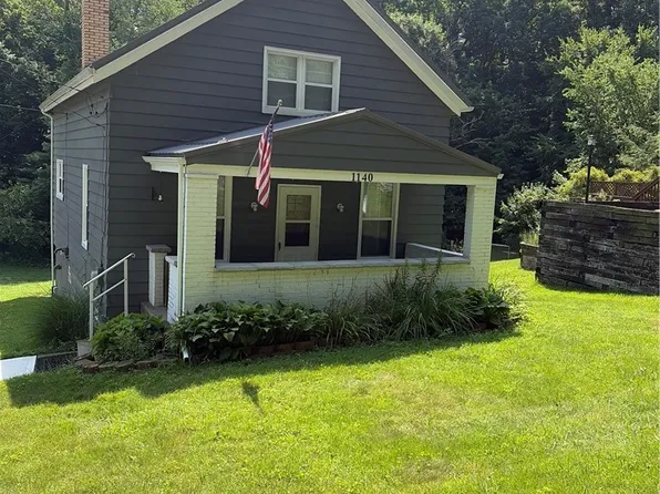 1140 Chapel Rd, Monaca, PA 15061