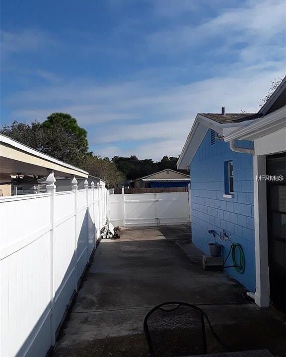 2nd image of 10207 Sable Ridge Ct