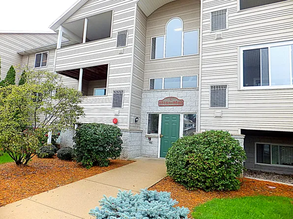 8520 Jasonville Ct SE, Caledonia, MI 49316