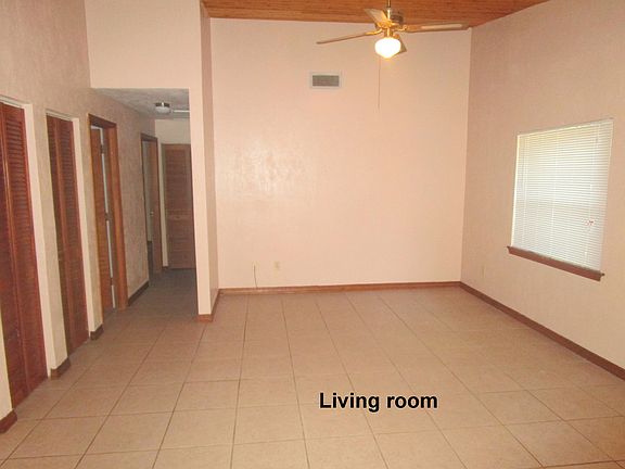 2nd image of 1646 Spring Garden Ct