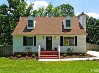 112 Wyatts Pond Ln, Cary, NC 27513