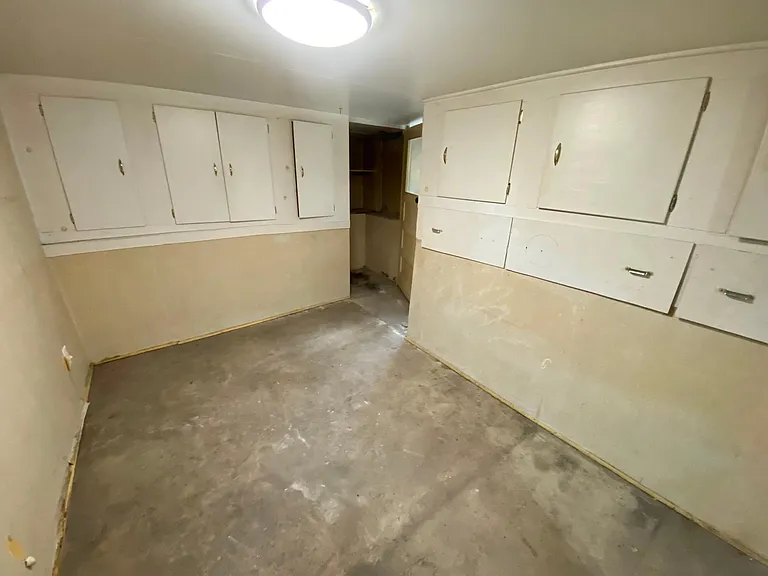 531 E Wilmington Ave — Photo 10