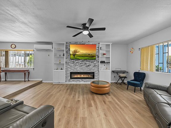 2nd image of 4096 Beyer Blvd