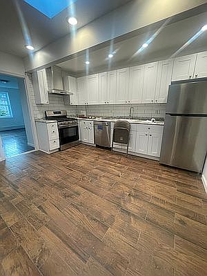 1st image of 1920 Ditmars Blvd #1